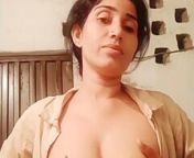 1.jpg from paki bhabhi showing her boobs