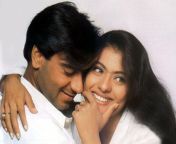 ajay devgan and wife kajol photo snap.jpg from ajay deccan kajol