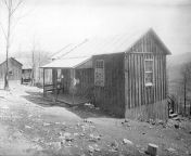 heilwood shanty.jpg from shanty