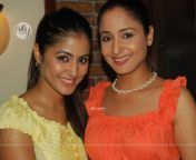 93053 hina and lata in success party of chand chupa badal mein.jpg from lata sabharwal and hina khan without cloth