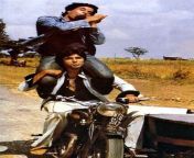 08slde18.jpg from amitabh sholay movie part 1 download in 3gp