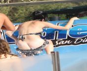 600.jpg from katie perry ass