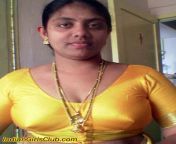 hot sexy mallu aunty tight blouse photos.jpg from tamil girls molai