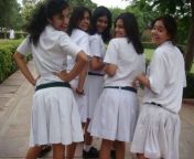 desi school girls.jpg from desi school group sexteen