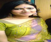 kerala homely aunty saree 0.jpg from kerala aunty selfie