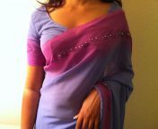 indian girl showing navel2c bra in saree2c down blouse.jpg from mypornwap indian mom blouse removing boobs suckpuja xxx comm oil massage sex
