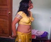 view sexy indian girl pictures 9.jpg from 25girlswife removing saree blouse petticoat