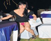 yana gupta no panty picture pantyless.jpg from hot indian cought in jungle
