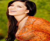 sunny leone hot pics in orange top.jpg from www xxx suny l pag