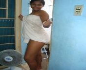 desi girl after bath in towel.jpg from desi bathroom video small clip 2