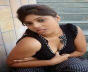 haritha hot sexy clevage and navel show lowhipsareestills blogspot 3.jpg from haritha aunty fa