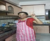 shashi aunty blog.jpg from tamil aunty in kitchen in nighty