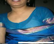 tamil house wife aunties 1.jpg from tamil aunty saree removed mulai sappum small sex