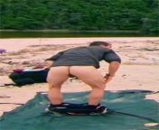 tumblr pcqmo3ssmf1xwcs2go1 400.jpg from bear grylls full frontal nude penis