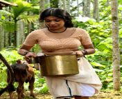 neelathamara movie stills11 .jpg from kerala traditional sexy mundu dress