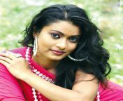 sri lankan actress himali siriwardana photos 1.gif from himali siriwardana