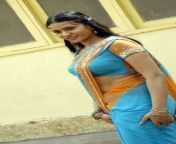 desi mallu navel aunty saree blouse 9.jpg from bathroom blouse open tamil