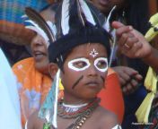 tribal face painting fancy dress.jpg from adivasi tribal bathing and dress change outdoor pg