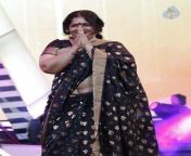 1800286557b1c558b4ca.jpg from jayabharathi showing big boobs and navel while wearing saree blouse mms