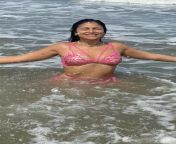 94158686.jpg from indian aunty bathing in bra youtubeindian house wife enjoying w