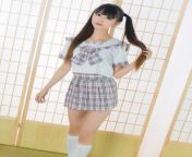 japanese student girl tatami room 48767833.jpg from cute japan studenes danzer