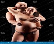 naked pregnant woman her husband 21374920.jpg from hus nude