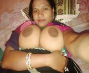 508 1000.jpg from desi village show her boobs 3