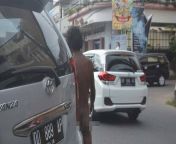 orang gila telanjang mengamuk di kota pare pare 48f952.jpg from next » saxe naika pare ma