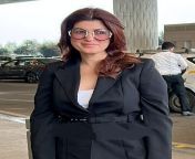 twinkle khanna at the airport cropped.jpg from isha chawla hot sex videos