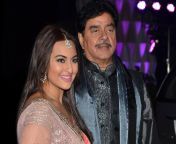 shatrughan sinha not answering a question on ramayan doesnt disqualify sonakshi sinha from being a good hindu jpeg from sonakshi sinha and satrughan sinha nude pussy fucked shatrughan s