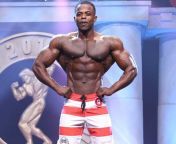 mens physique competitions how to choose the right division 1 700xh.jpg from male bodybuilder