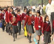 indian school girls cc travfotos.jpg from school inda