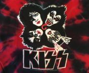 kiss baby grow red.jpg from kiss