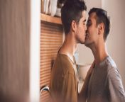 15 kinds of gay kissers you ll encounter in the wild jpgid50413298width1200height600coordinates04000401 from 2 cute traps making out