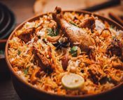 pakistani food biryani.jpg from pakistani lokal