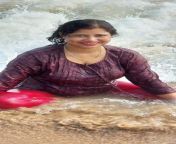 a8400fe00dc1eae883f10a5dea27b508.jpg from booby desi village lady bathing in river showing big tits videoss sneha sarre remove hot clevage