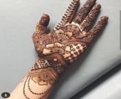 c356545143984ed54fcb369c78ebe339.jpg from mehandi on hands of indian