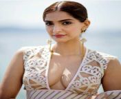 8d767bba3f84f1cfbe8eb8734125bbd6.jpg from bollywood actress sonam kapoor xxx video full mp4 to downloadian aunti mp4