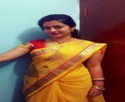 42bea73fd8cb711b1b7a908c270134be housewife indian.jpg from tamil chubby village wife full naked image