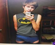 195a378d80d6af0fffb8c864f18be62e gay guys selfie.jpg from barely legal twink