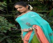 2e8e074225fe0e5384395847fd1c81b1.jpg from tamil actress priyamani sexy saree iduppu thadava