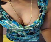 30b78697e1b9f9903d4bd8b0b5222f2b.jpg from bhabhi hot boobs down blouse nimal