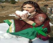 e42bd3c323dc1430ece4181e2836b348.jpg from pakistani pashto film actress nilam muner xxx sex videos combilona kiss 3gp