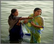 1c6432d1458808f7ffe43f3f78129422.jpg from indian saree old aunty bathing hidden camera only bath video