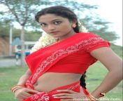 814642b38848cd46604752c6dbee60d9.jpg from actress akshaya hot clevage boobs video in tamil movi