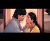 hqdefault.jpg from dilwale dulhania le jayenge kiss scene actress under thigh