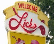 hi 852 licks sign.jpg from licks