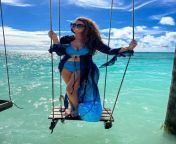 1 charlotte dawsons maldives holiday.jpg from www xxx made and sons videos heidi dish download free