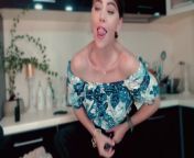 m9an2lcbll5kms16.jpg from sophietherapy chaturbate