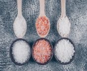 set himalayan salt sea salt bowls wooden spoons 176474 1766.jpg from types of salt png